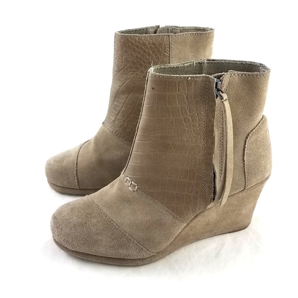 Toms Taupe Suede Leather Ankle Boots Booties Heels